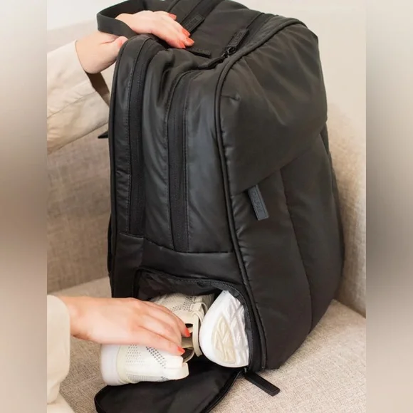 Calpak laptop Backpack - Picture 10 of 10